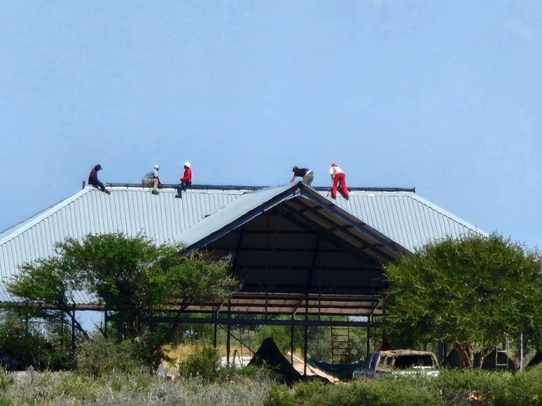 Kalahari Safaris Lodge Roof